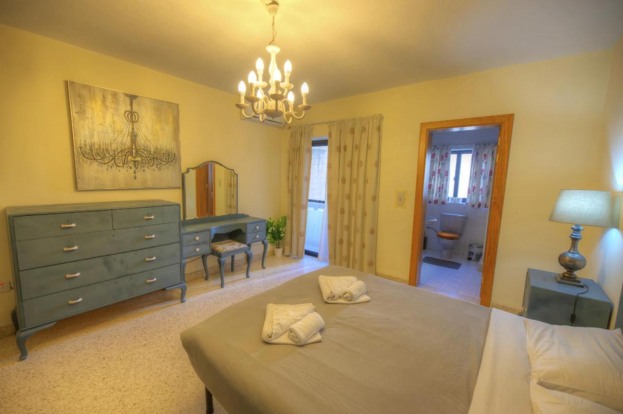 Large And Bright Apartment In The City Centre Goslm-2 Sliema Exterior foto